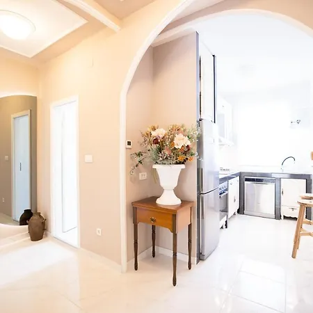 Klara - Jazine Appartement *